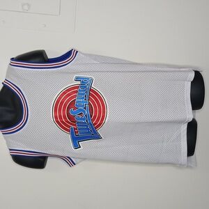 Looney tunes space jam  bugs #1 jersey size medium